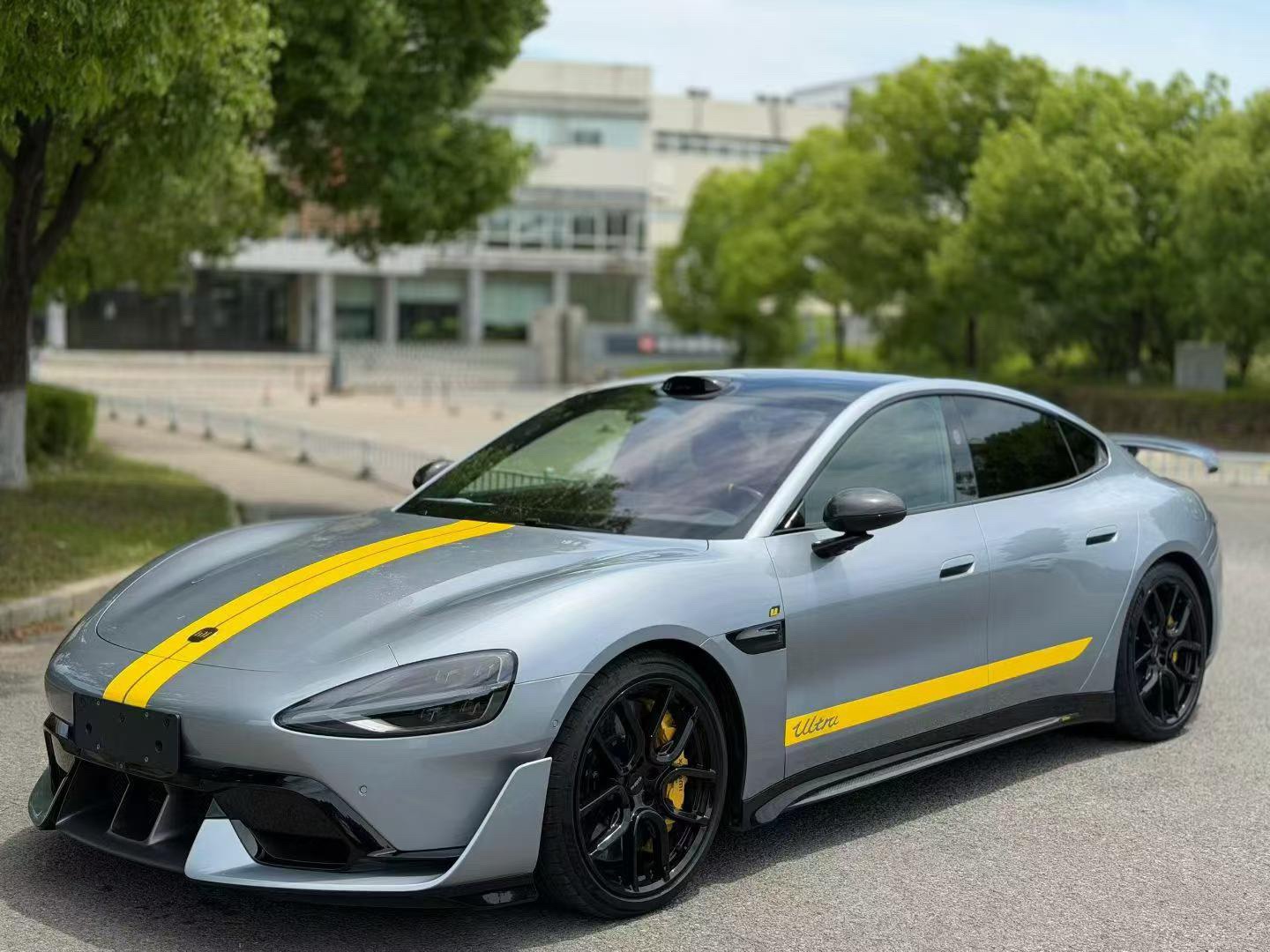 MI SU7 Ultra 2025 car image 