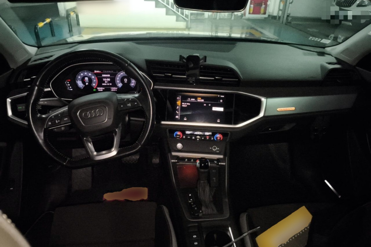 Audi Q3 2019 #7 Audi Q3 2019 car image #7