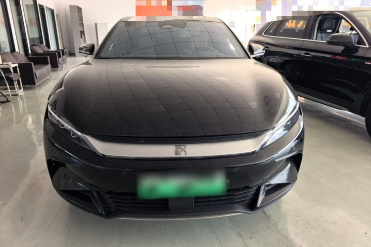 BYD Han 2023 car image #3