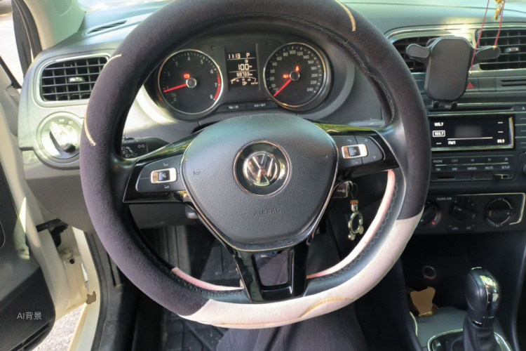 Volkswagen Polo 2017 #12 Volkswagen Polo 2017 car image #12