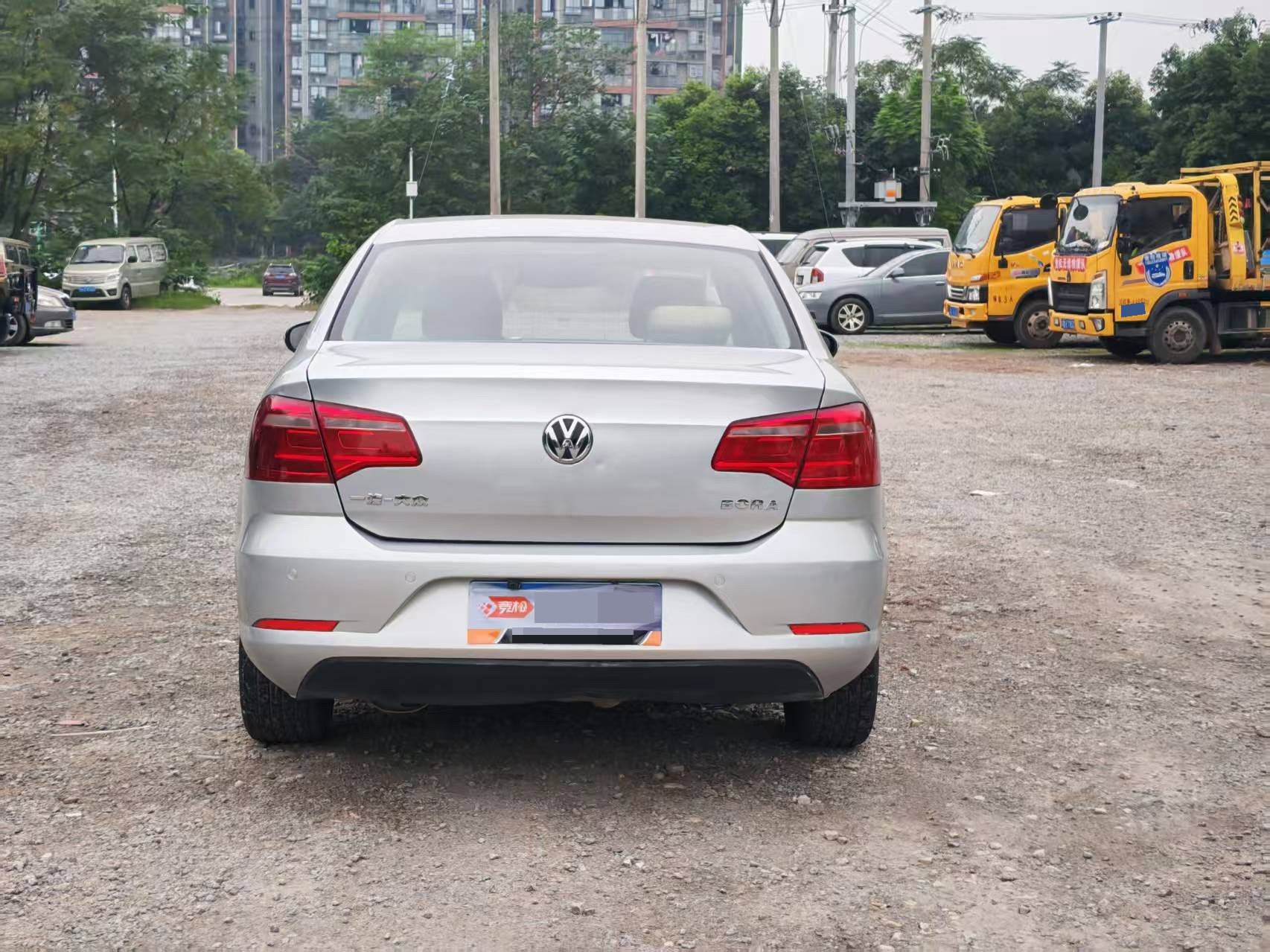 Volkswagen Bora 2013 صورة سيارة #5