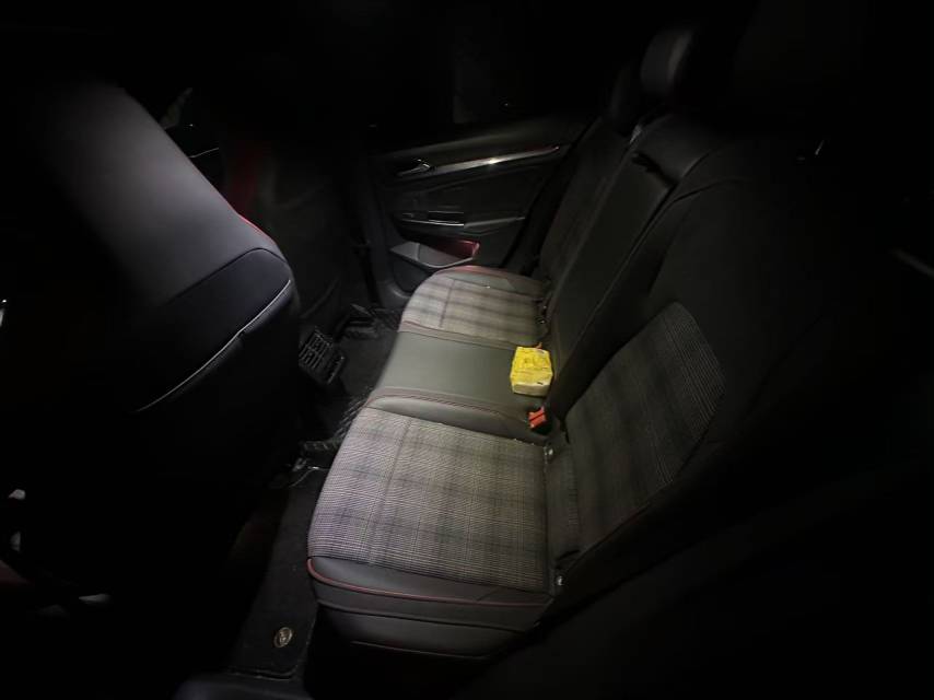 Volkswagen GolfGTI 2022 صورة سيارة #4
