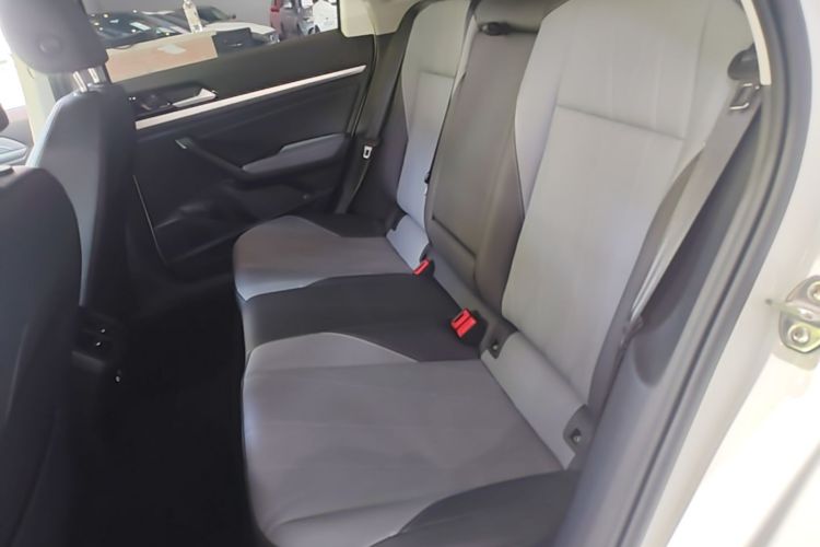 Volkswagen Lavida 2023 car image #17