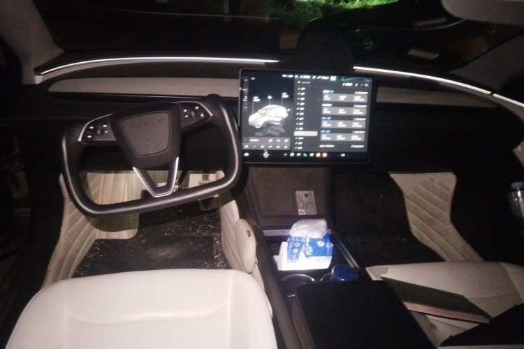 Tesla Model 3 2024 #7 Tesla Model 3 2024 car image #7