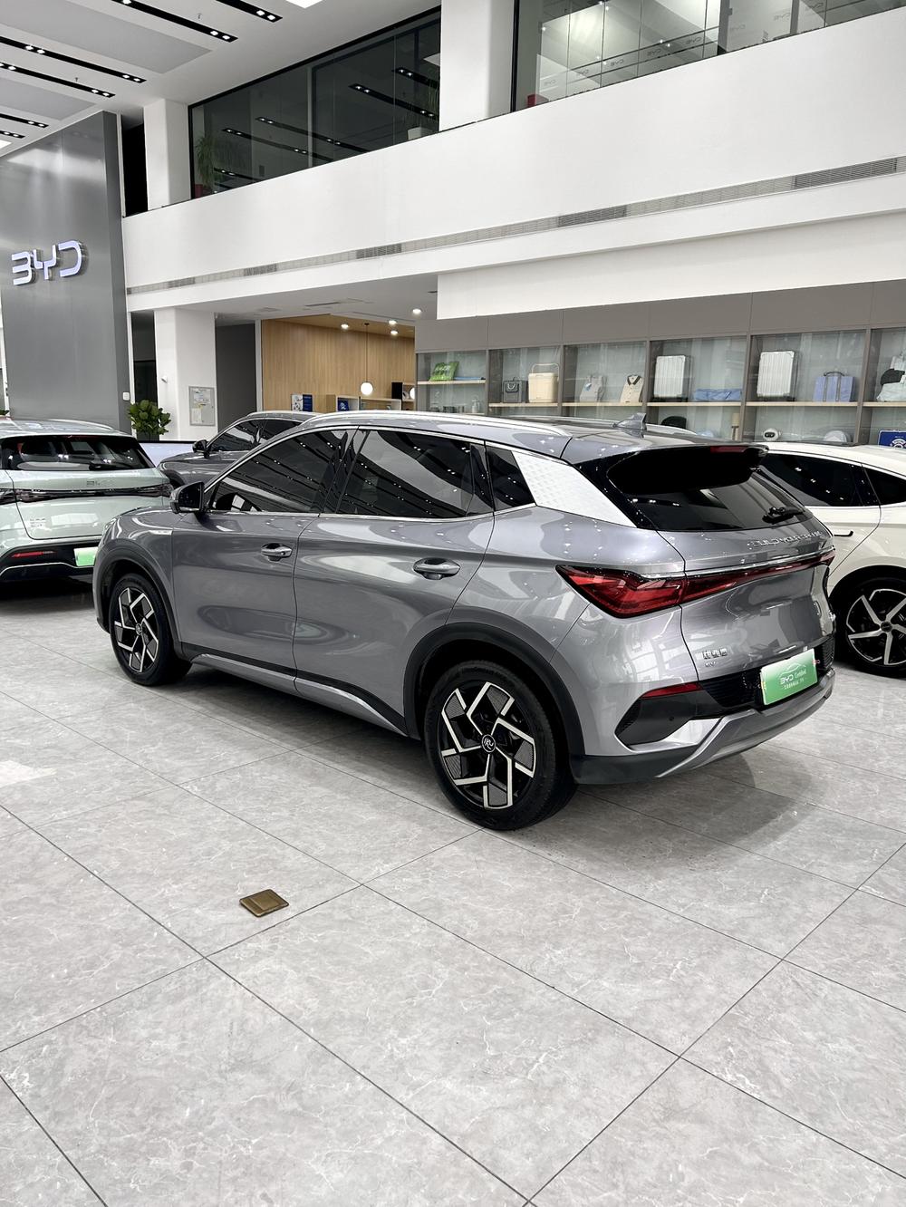 BYD Yuan Plus 2024 immagine di auto #3