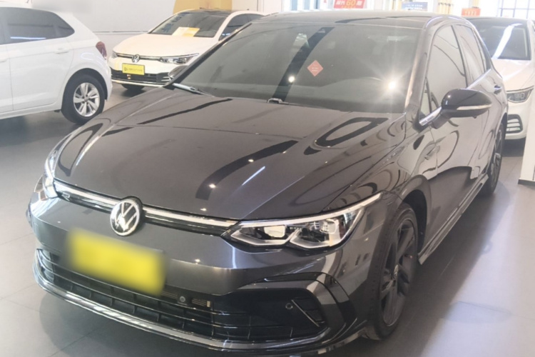 Volkswagen Golf 2021 car image #2