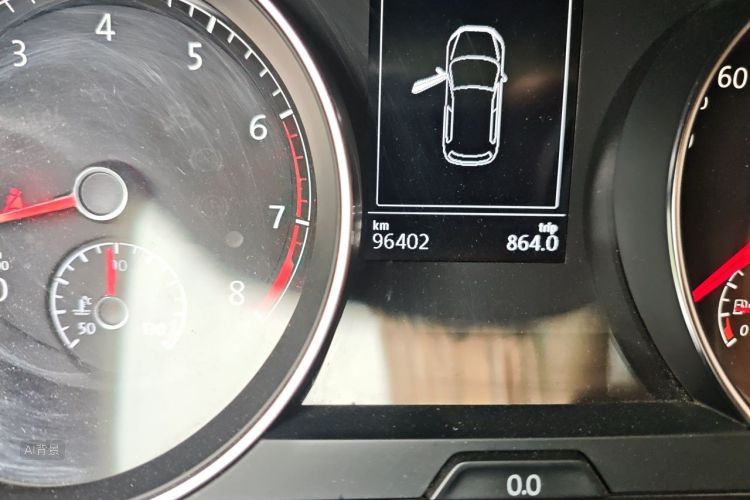 Volkswagen Golf 2019 car image #14