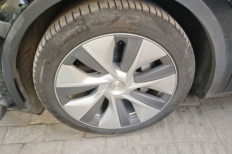 特斯拉 Model Y 2023 汽车图片 #4