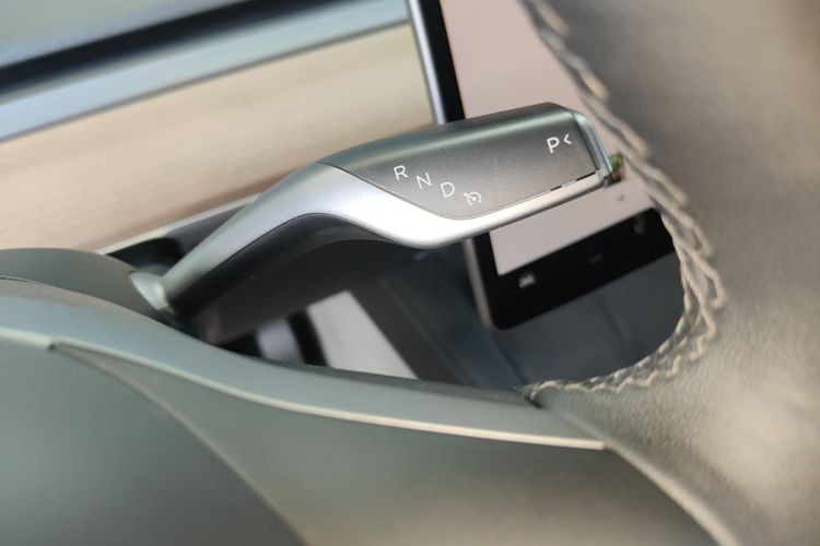 Tesla Model 3 2023 #18 Tesla Model 3 2023 car image #18