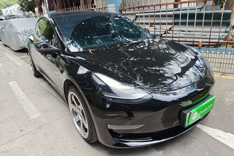 Tesla Model 3 2021 #4 Tesla Model 3 2021 صورة سيارة #4