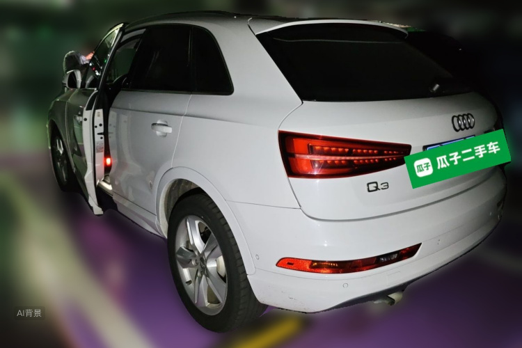 Audi Q3 2017 car image #5