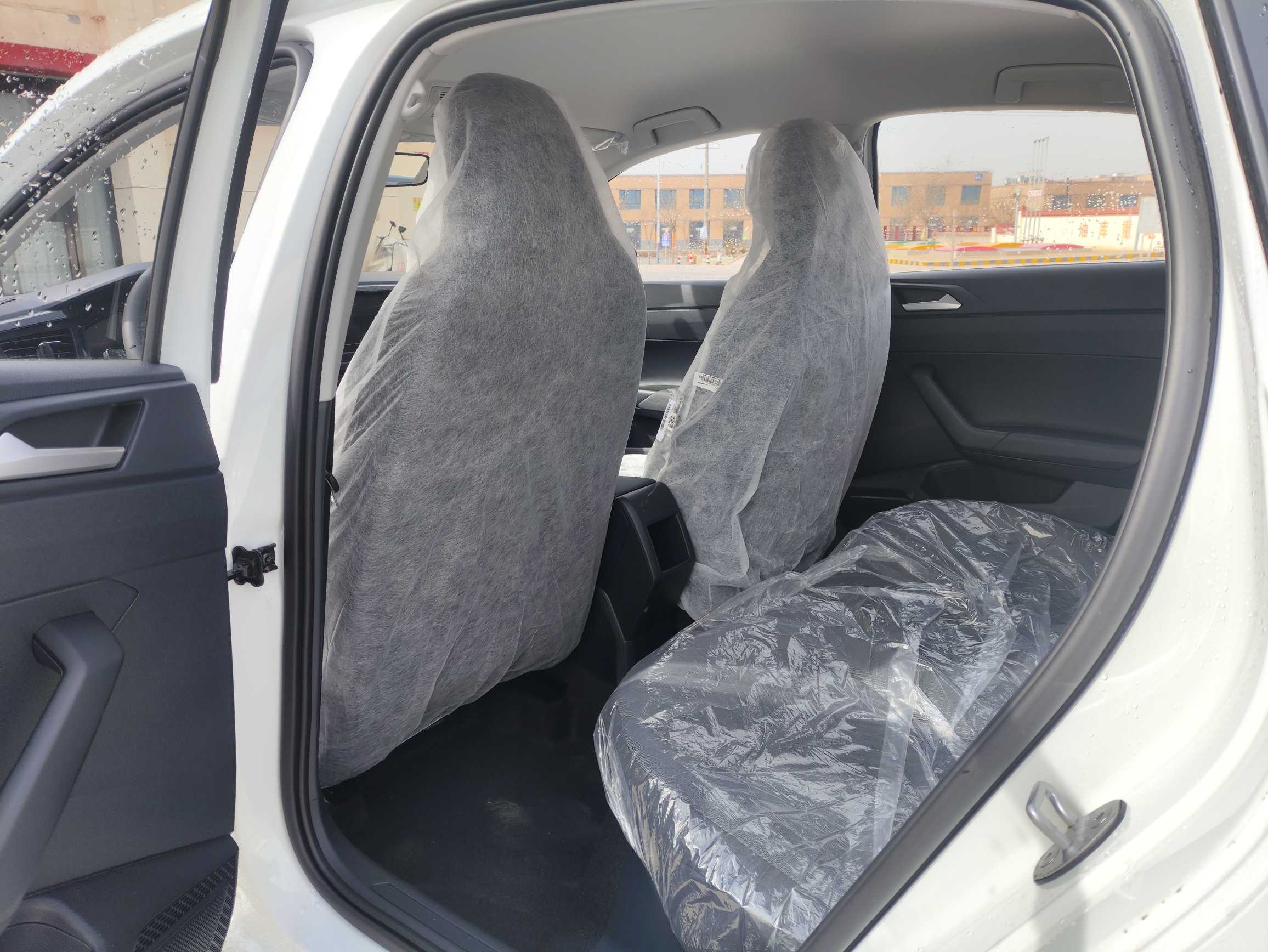 Volkswagen Lavida 2026 car image #6