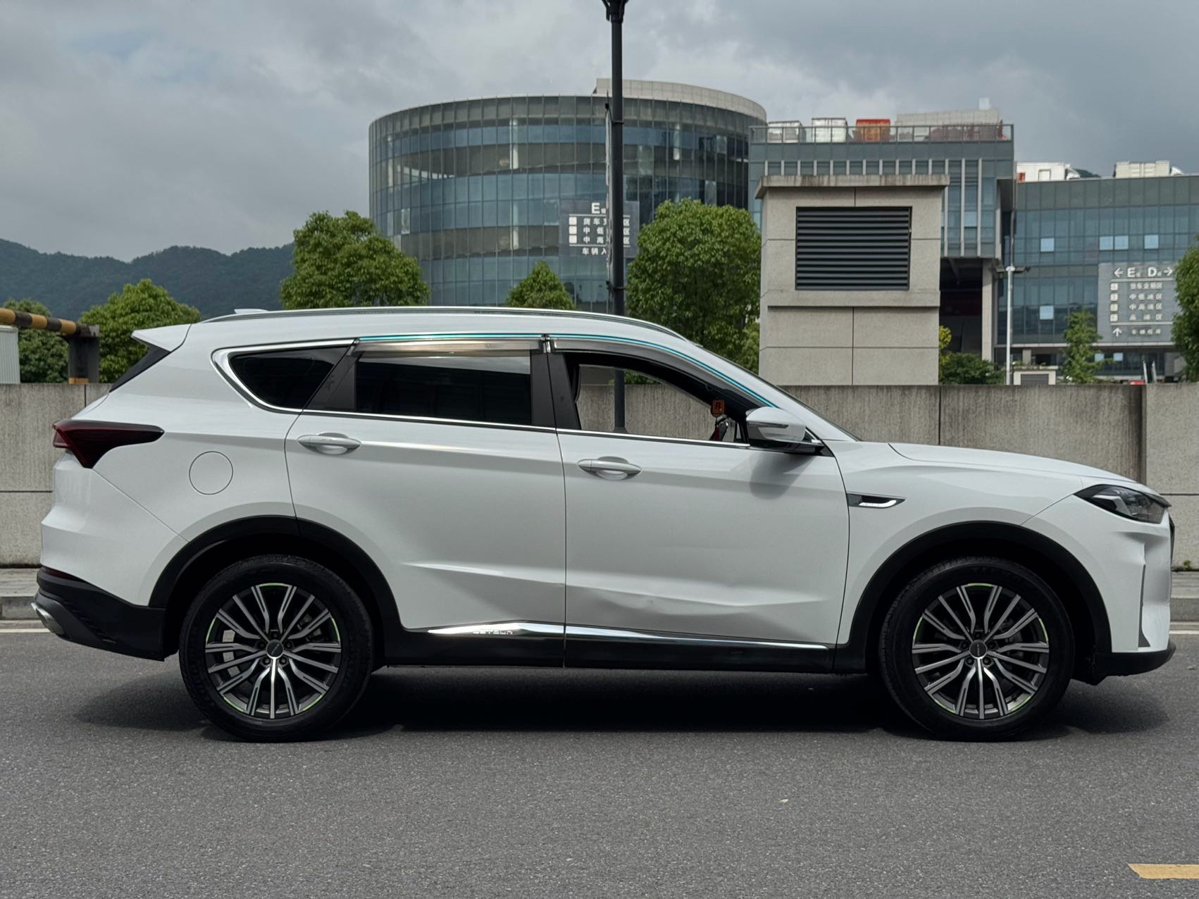 Jetour X70 PLUS 2024 image de voiture #7