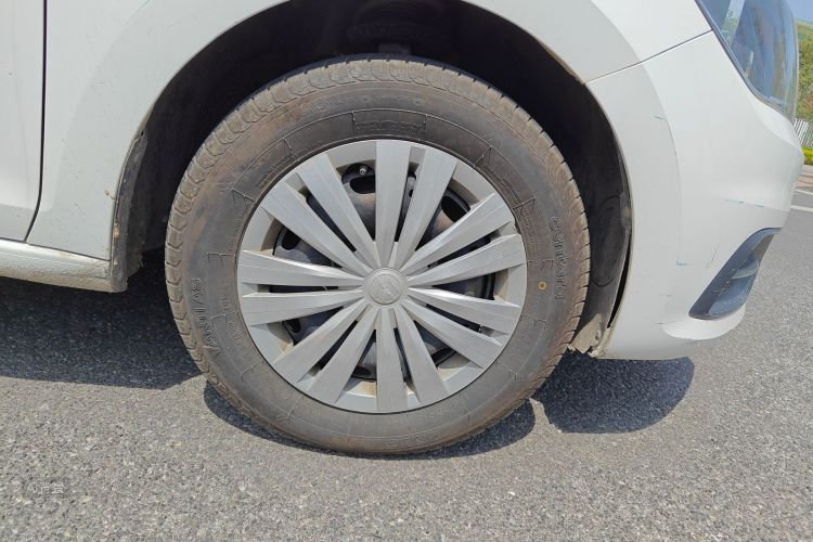 Volkswagen Santana 2020 car image #9