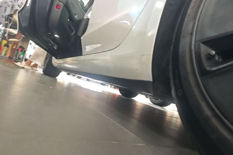 Tesla Model 3 2024 #27 Tesla Model 3 2024 car image #27