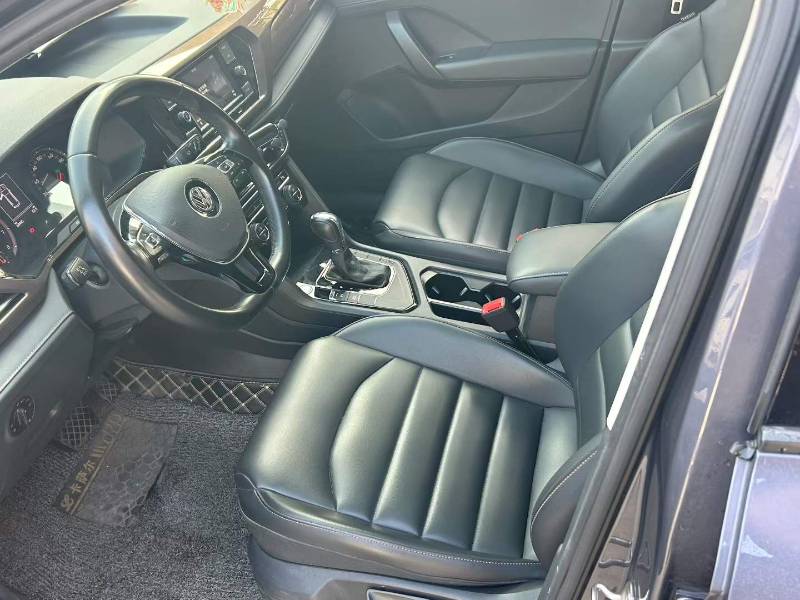 Volkswagen Tharu 2020 car image #7