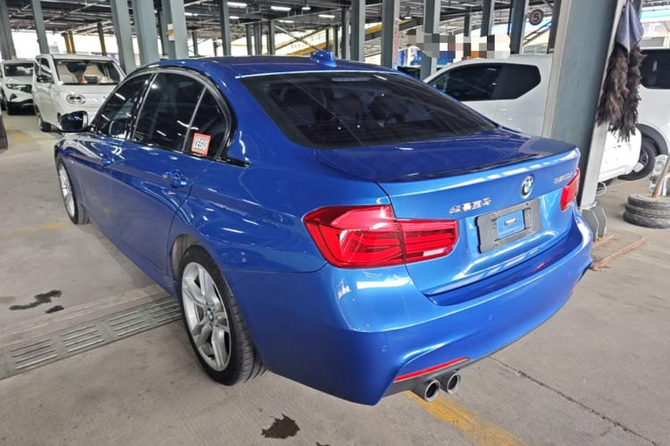 BMW 3 Series 2019 car image #7