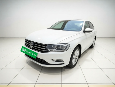 Volkswagen Bora 2018 car image 