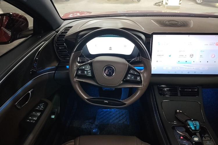 BYD Han 2021 car image #11