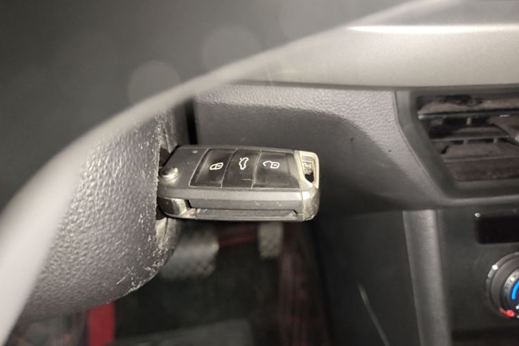 Volkswagen Lavida 2020 car image #9