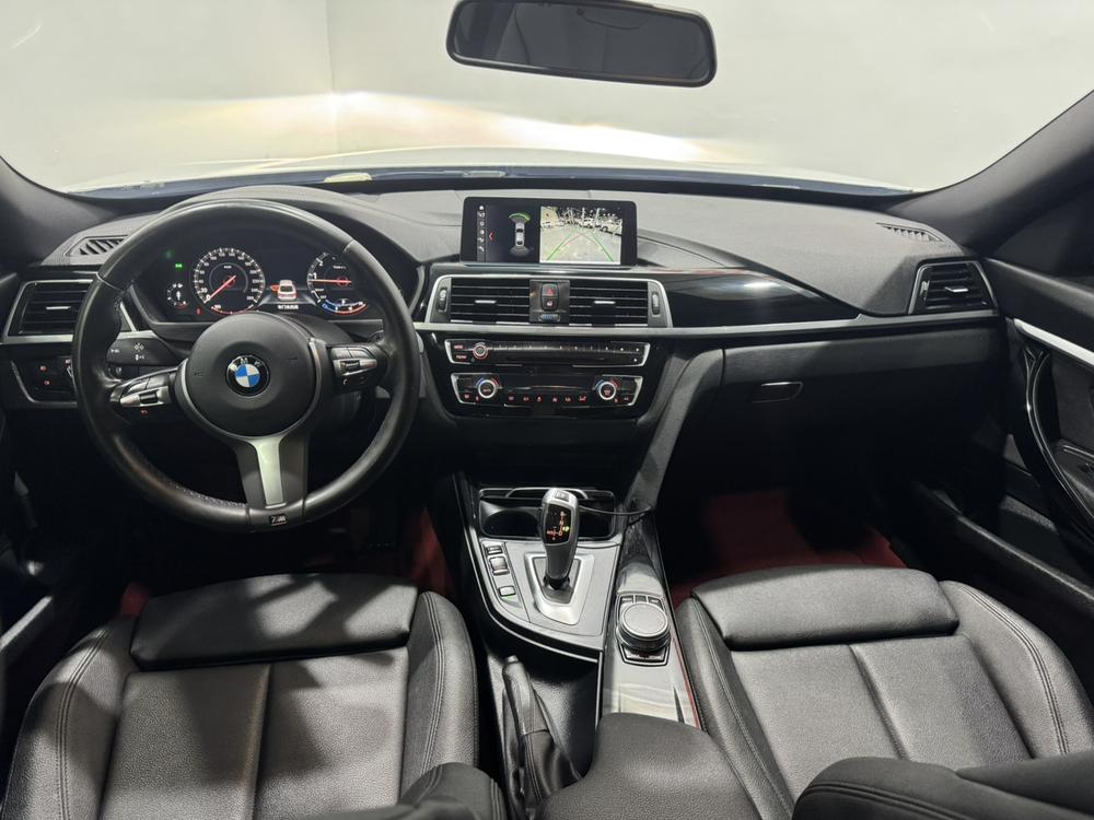 BMW 3 Series GT 2021 #7 BMW 3 Series GT 2021 صورة سيارة #7