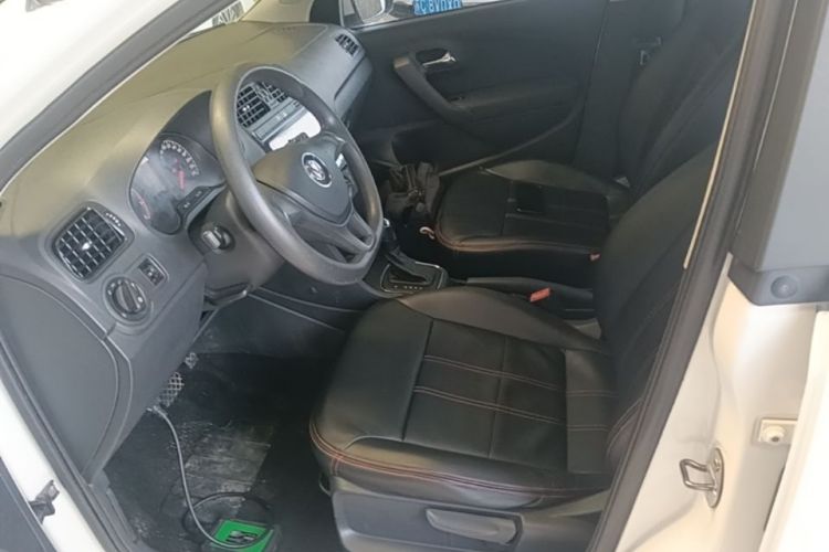 Volkswagen Polo 2017 #15 Volkswagen Polo 2017 car image #15