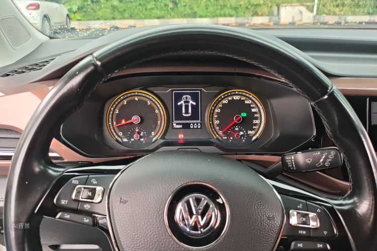 Volkswagen Tharu 2019 #13 Volkswagen Tharu 2019 car image #13