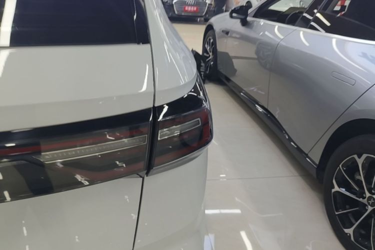Volkswagen Tharu 2025 car image #8