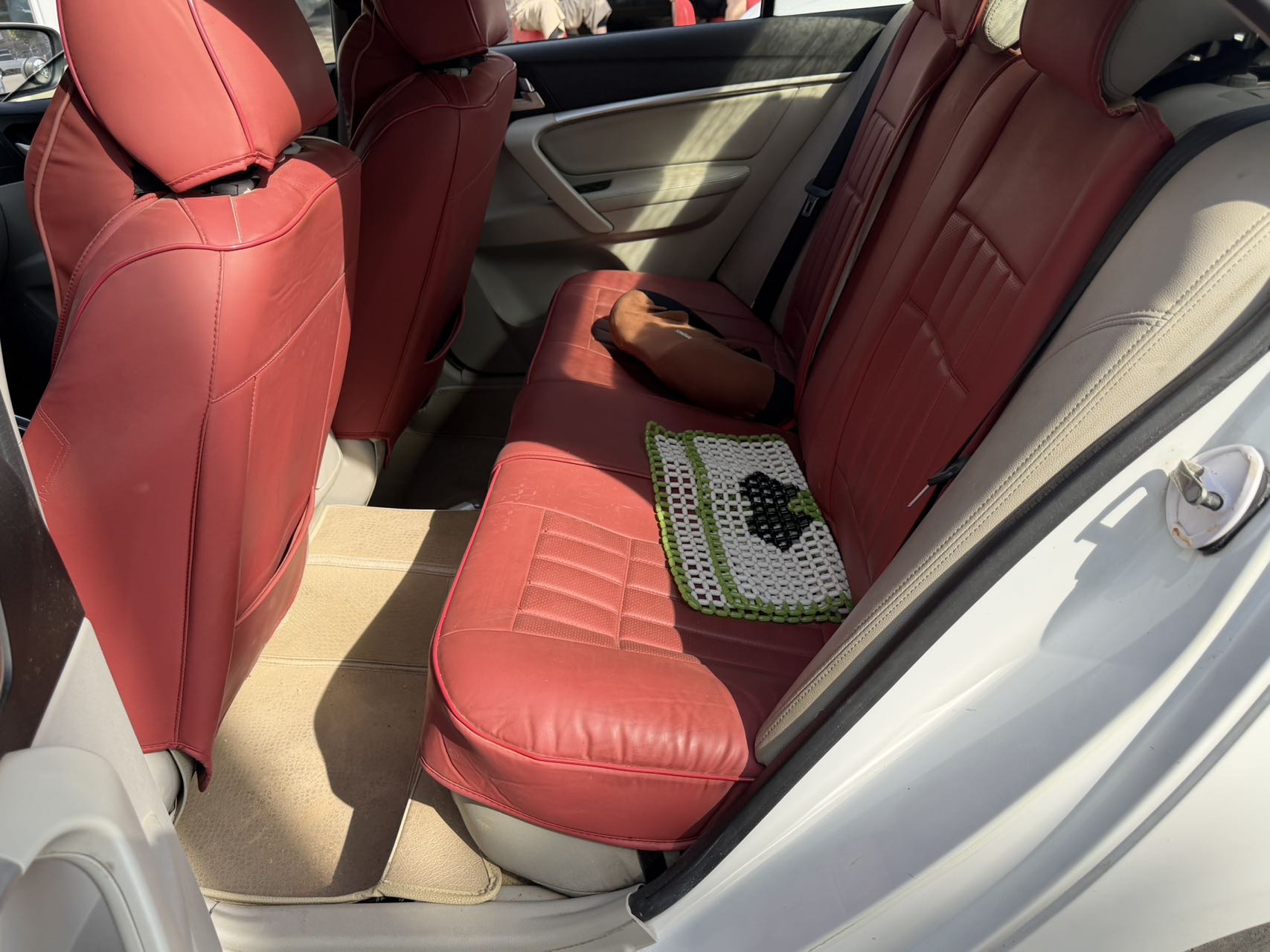 GEELY Emgrand 2014 #3 GEELY Emgrand 2014 immagine di auto #3