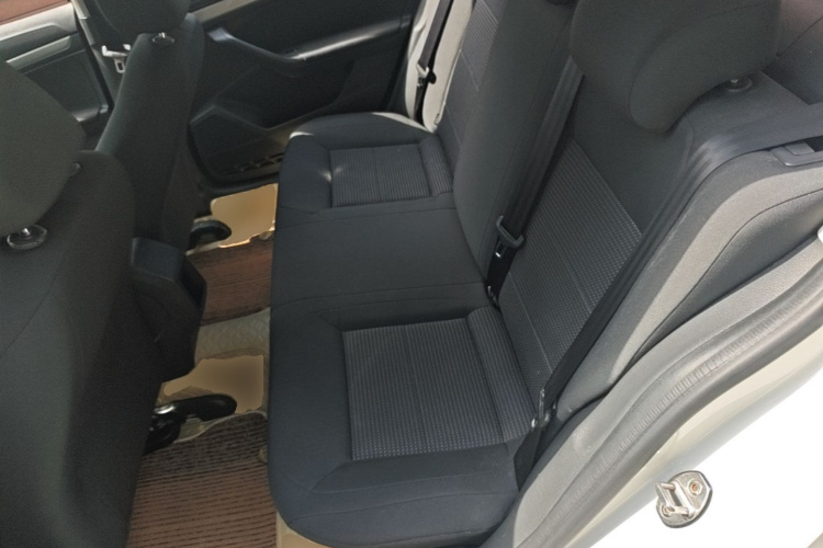 Volkswagen Lavida 2018 #17 Volkswagen Lavida 2018 car image #17