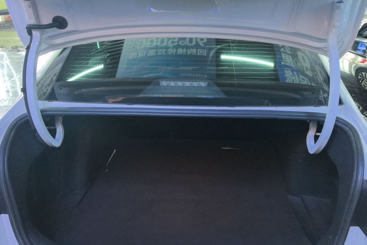 Volkswagen Lavida 2021 car image #19