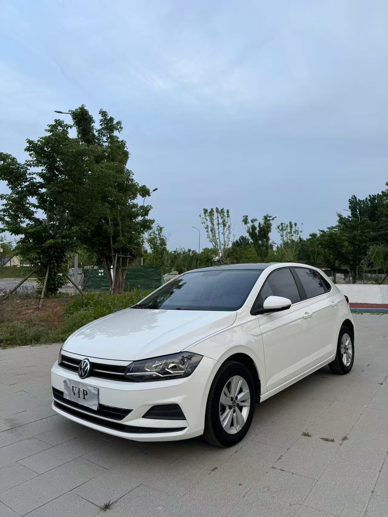 Volkswagen Polo 2022 car image 