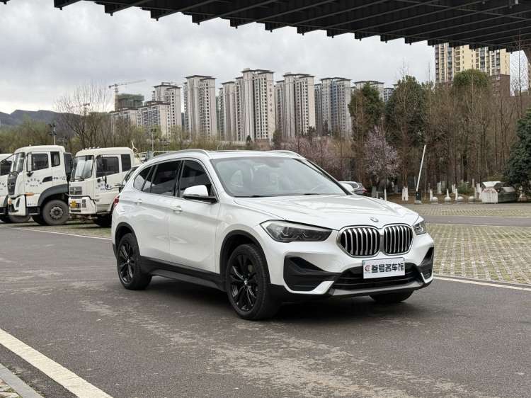 BMW X1 2021 car image #3