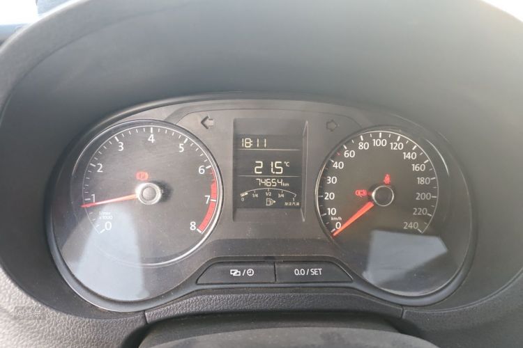 Volkswagen Polo 2018 #13 Volkswagen Polo 2018 car image #13