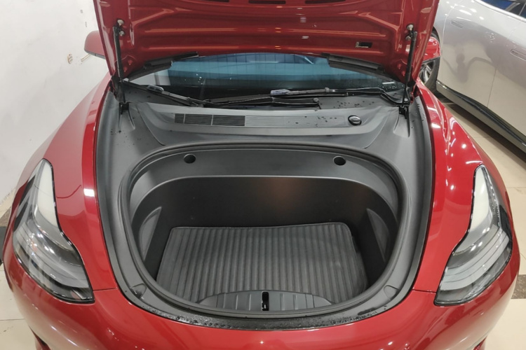 Tesla Model 3 2021 car image #20