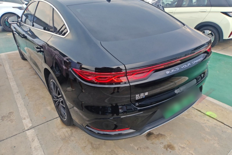 BYD Han 2025 car image #5