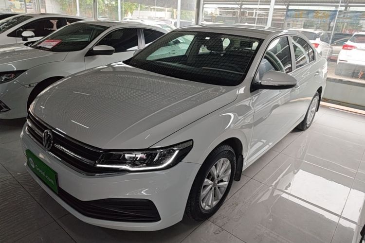 Volkswagen Bora 2020 car image #2