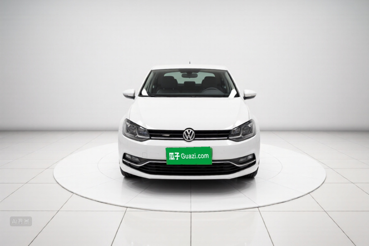 Volkswagen Polo 2015 car image #3