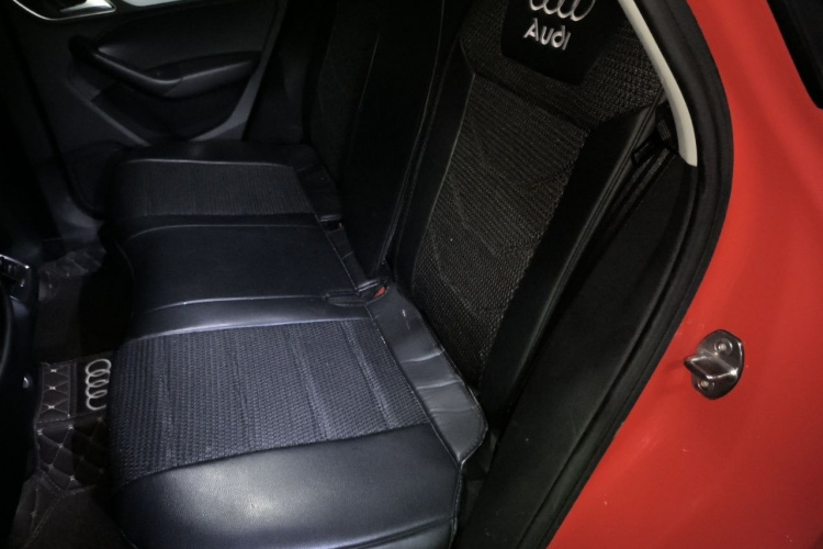 Audi Q3 2017 #14 Audi Q3 2017 car image #14
