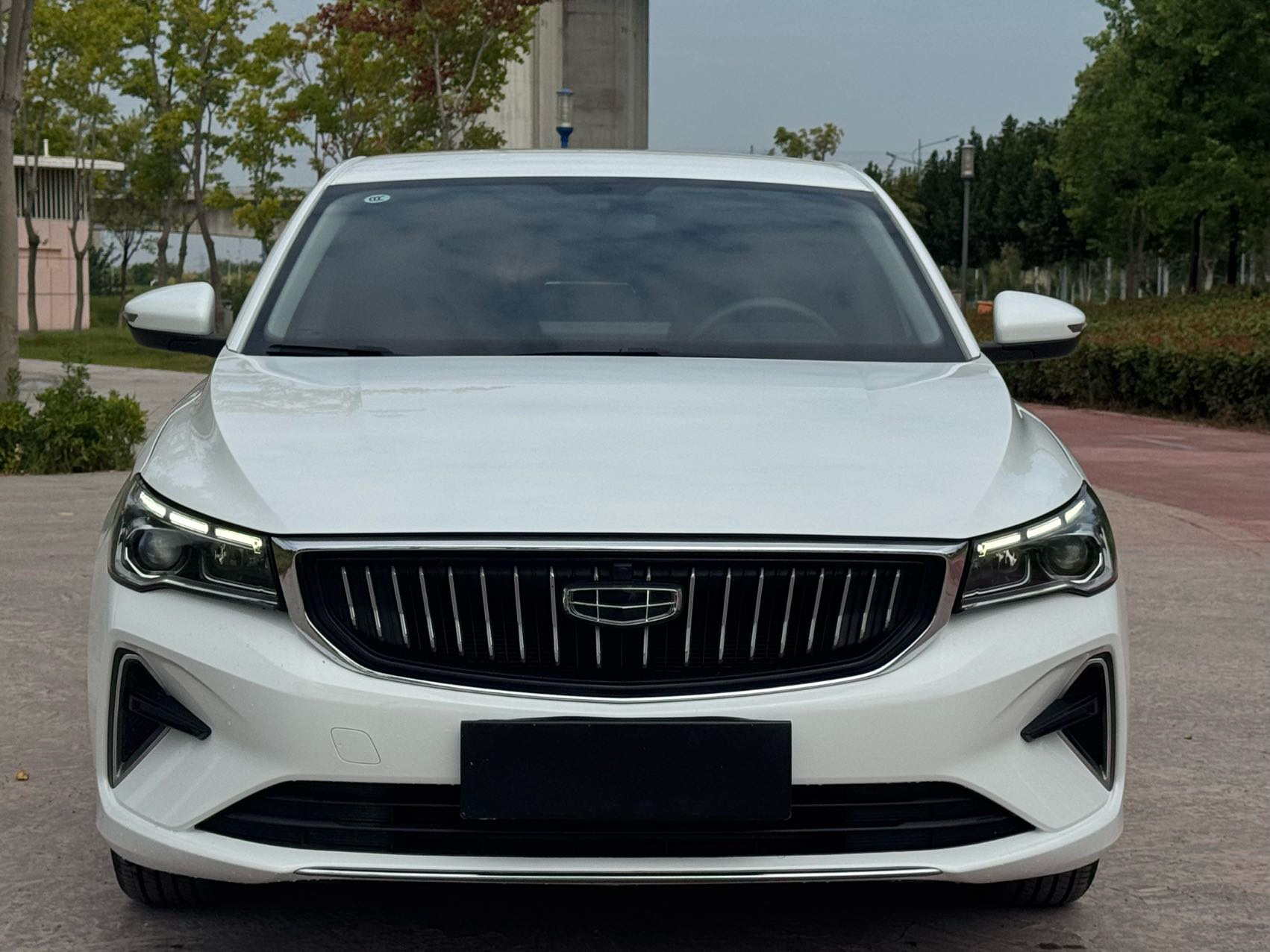 GEELY Emgrand 2023 #2 GEELY Emgrand 2023 car image #2