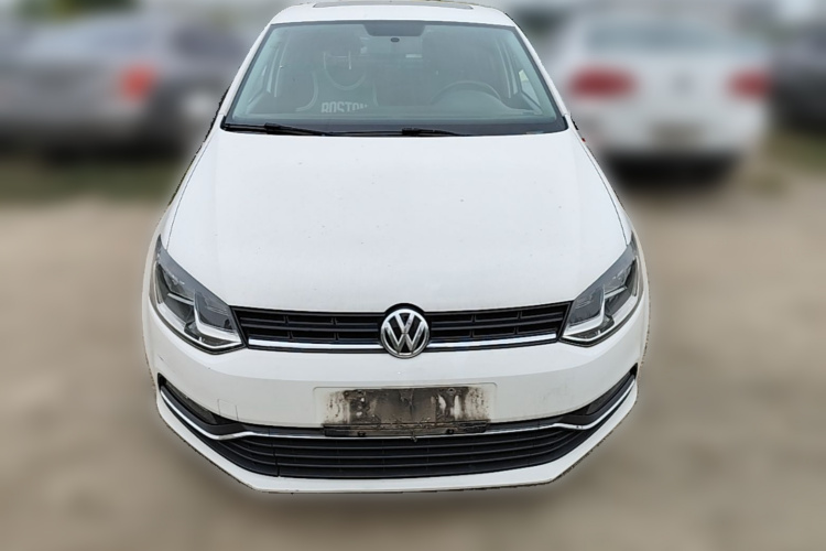 Volkswagen Polo 2016 car image #3