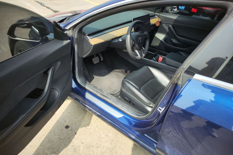 Tesla Model 3 2020 #16 Tesla Model 3 2020 car image #16