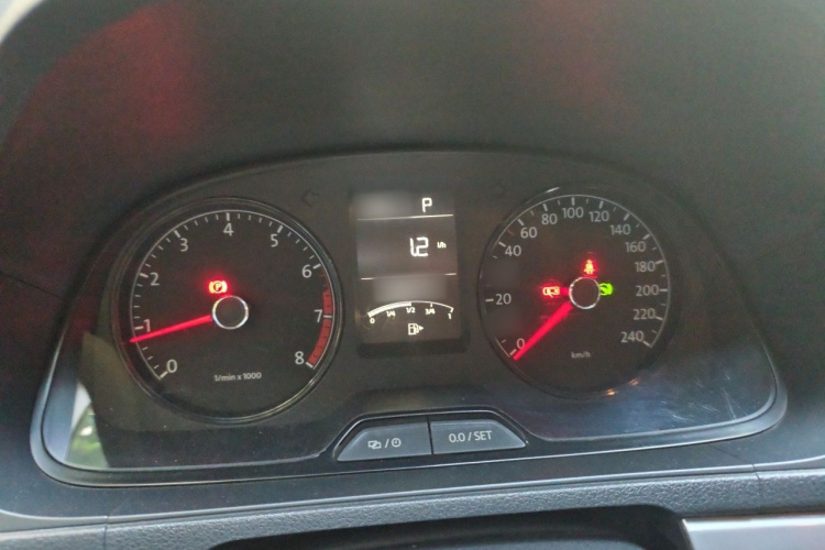 Volkswagen Lavida 2014 car image #16
