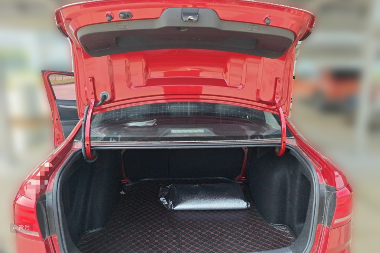 Volkswagen Lavida 2017 car image #21