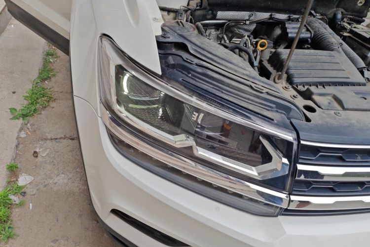 Volkswagen Tharu 2019 car image #8