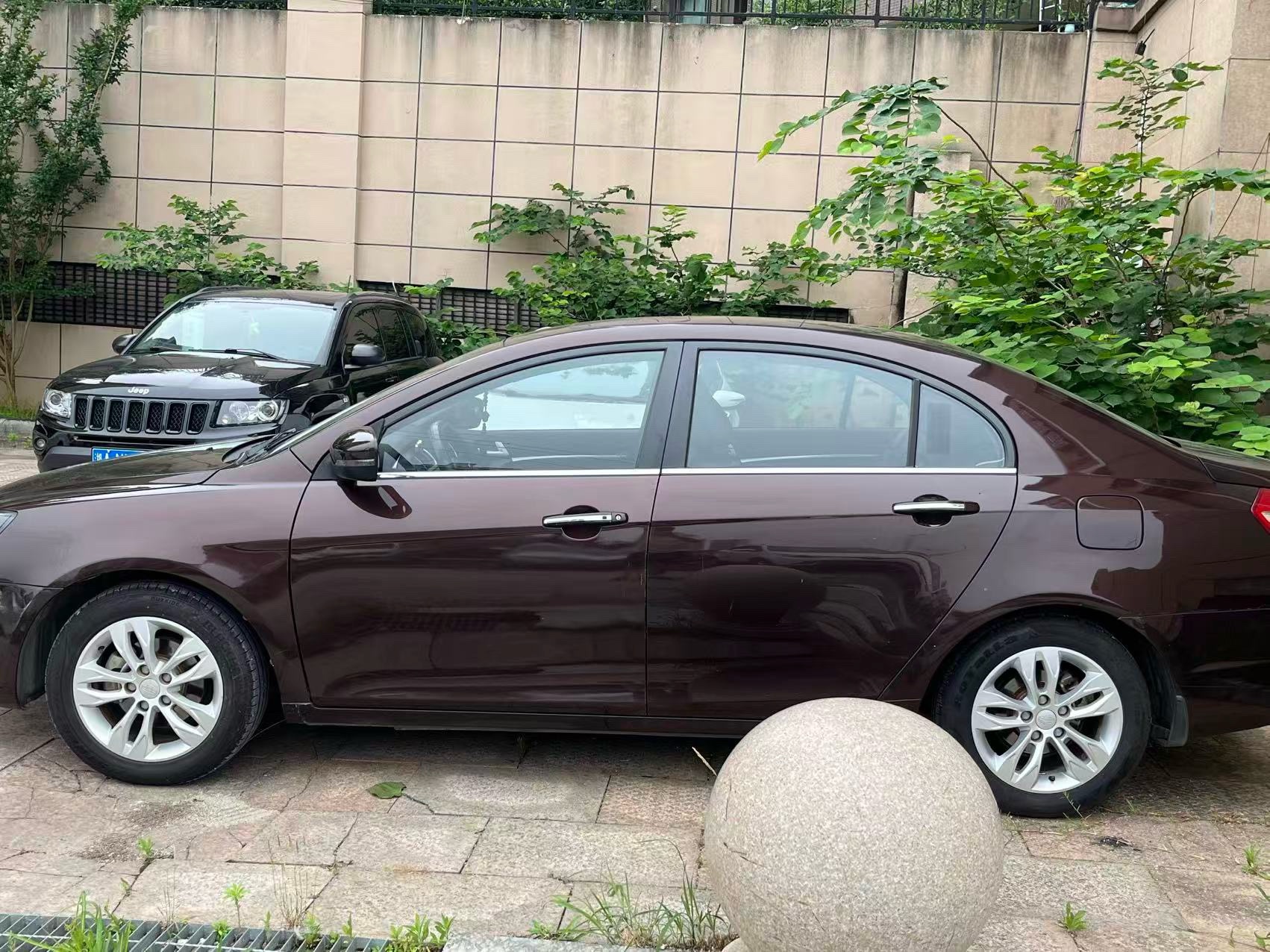 GEELY Emgrand 2021 immagine di auto #4