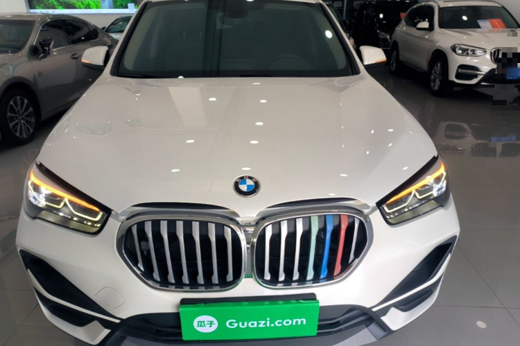 BMW X1 2021 #3 BMW X1 2021 car image #3