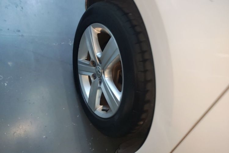 Volkswagen Golf 2016 car image #10