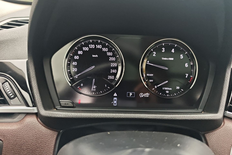 BMW X1 2018 #13 BMW X1 2018 car image #13