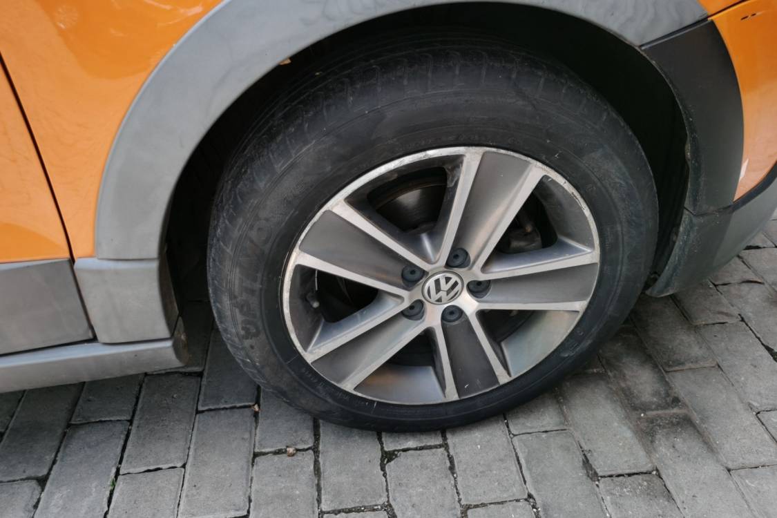 Volkswagen Polo 2012 car image #9